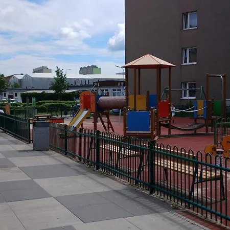 Habitación en casa particular Jakość-niska Cena-cisza I Spokój-prywatny Na Klucz-5 Km Do Plaży-piwnica Na Rower-centrum